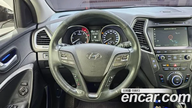 Hyundai Santafe Diesel 2.0 2WD — photo 1 of 20