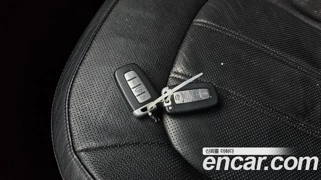 2012 Hyundai Tucson Diesel 2WD LX20, photograph 12