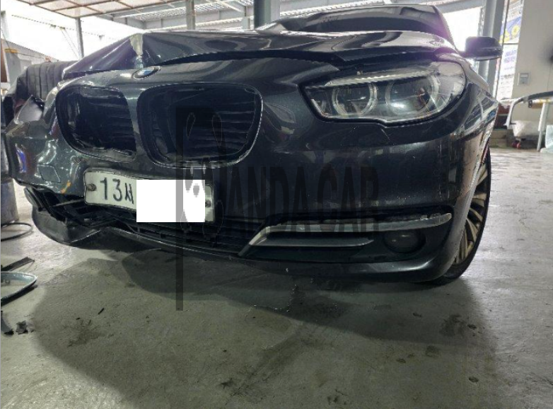 2017 BMW Gran Turismo EfficientDynamics Edition, photograph 4