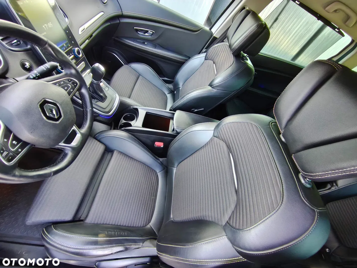 2017 Renault Grand Scenic, photograph 7
