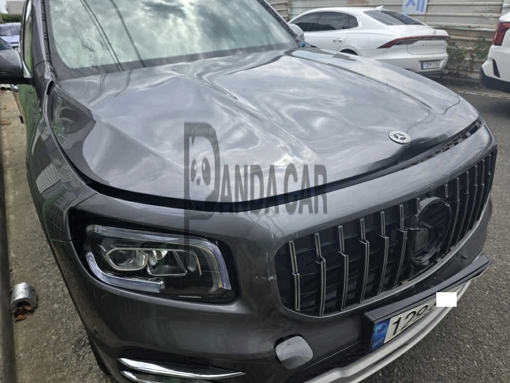2021 Mercedes-Benz GLB200 d, photograph 8