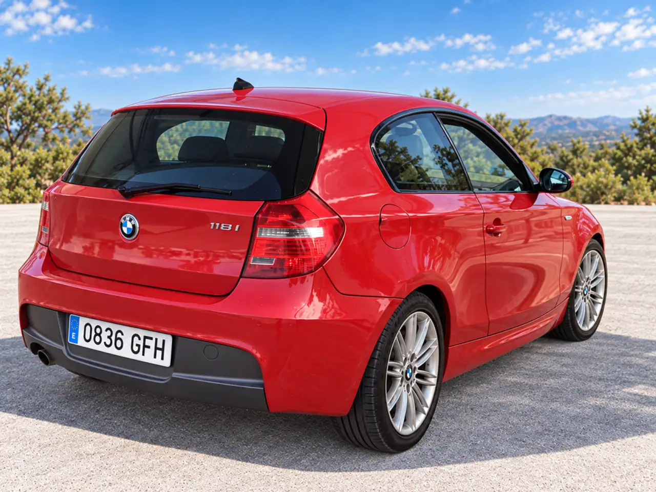 2008 BMW 118 118i, photograph 2