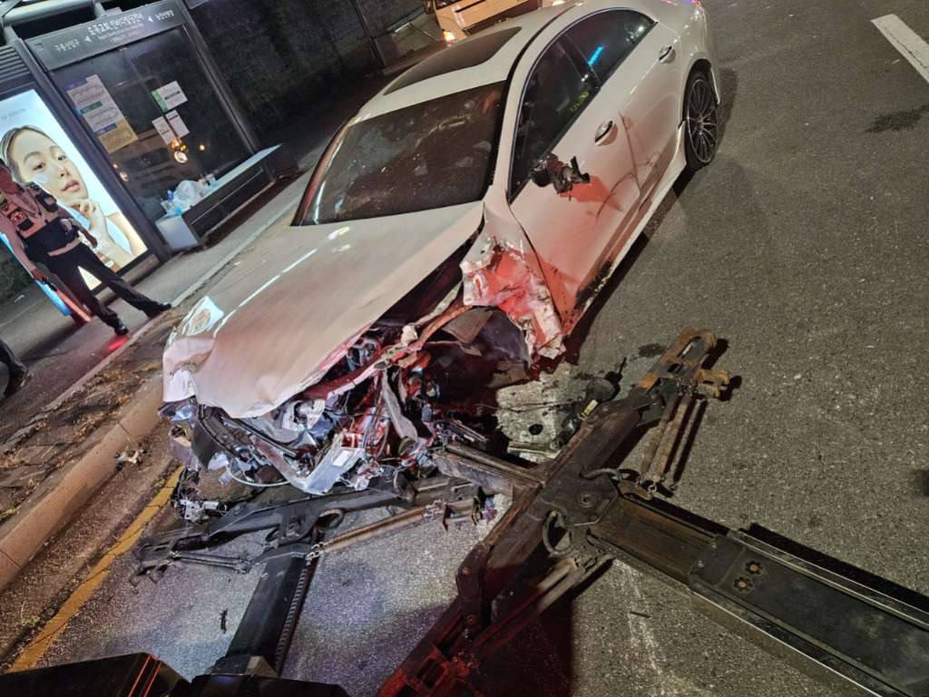 2019 Mercedes-Benz CLS400 d 4Matic, photograph 2