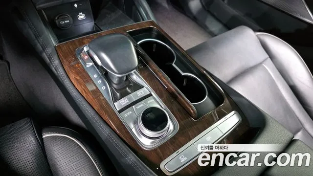 2020 Kia K9 3.8 GDI AWD, photograph 2