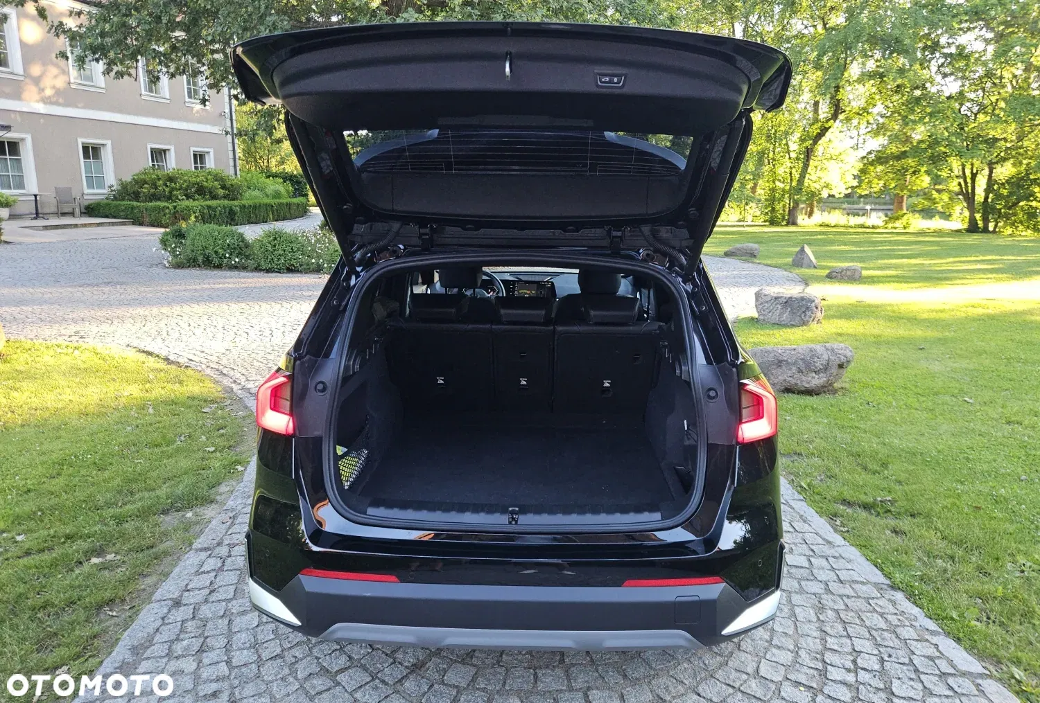 2025 BMW X1, photograph 8
