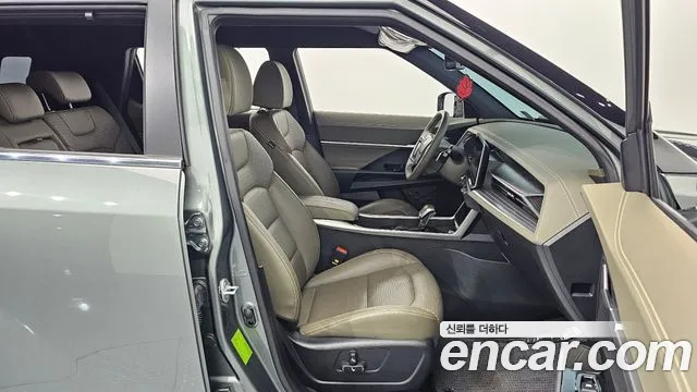 KG_Mobility_Ssangyong Torres Gasoline 1.5 2WD — photo 1 of 20