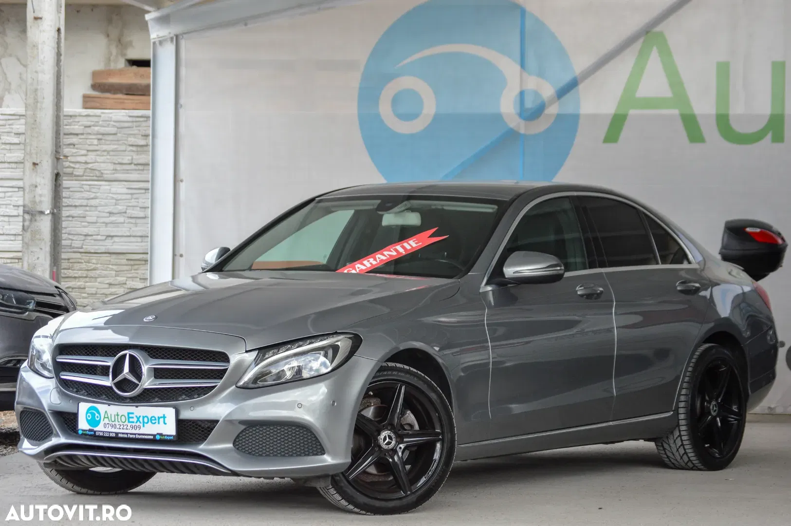2016 Mercedes-Benz C 180 (BlueTEC) d 7G-TRONIC Avantgarde, photograph 3