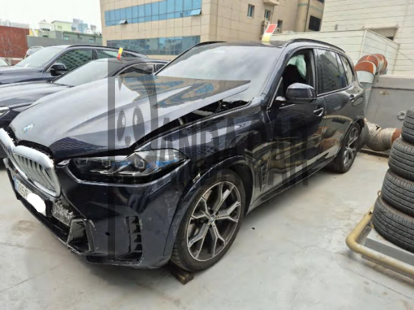 2026 BMW X5 xDrive30d, photograph 2