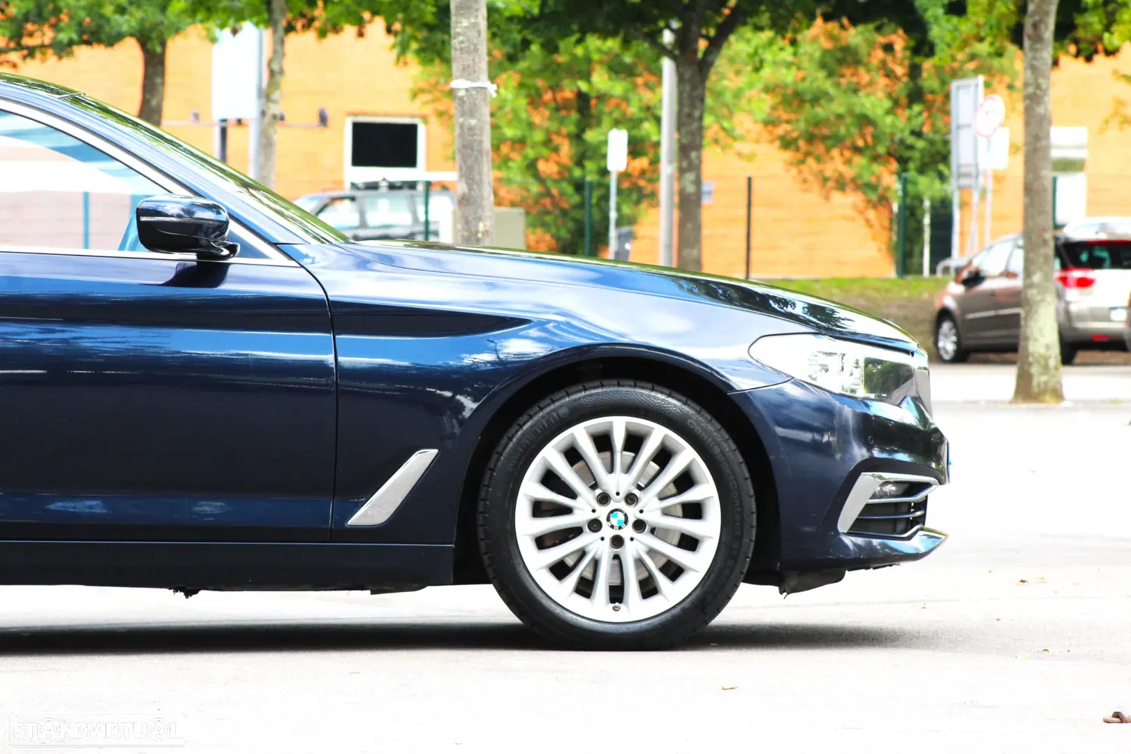 2018 BMW Série 5 d Line Luxury Auto, photograph 7