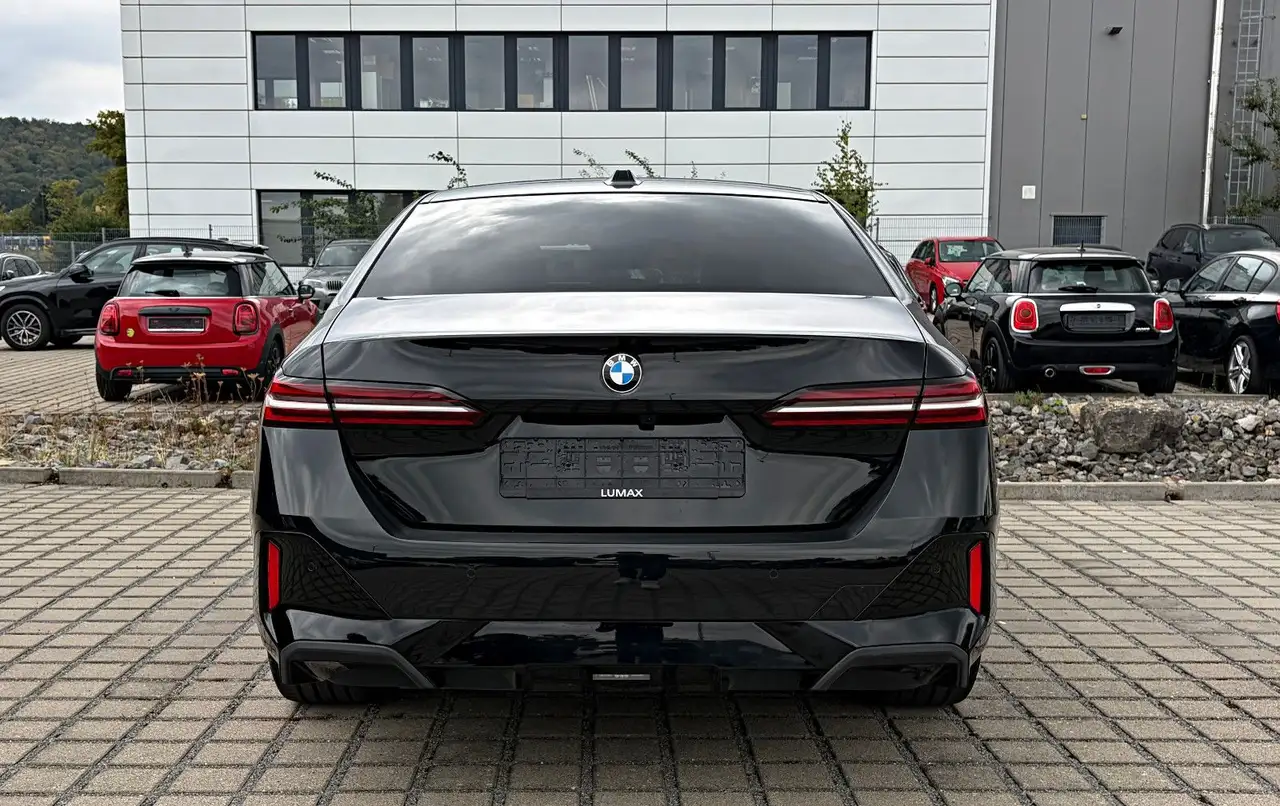 2025 BMW 520 d M Sport*HUD*Sitzbelüftung*ACC*, photograph 9
