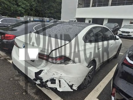 2025 BMW 520i, photograph 4