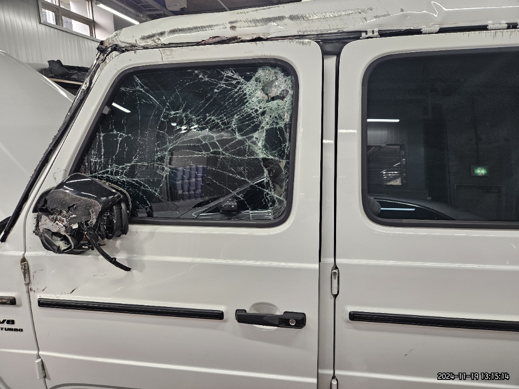2022 Mercedes-Benz MercedesAMG G63, photograph 3