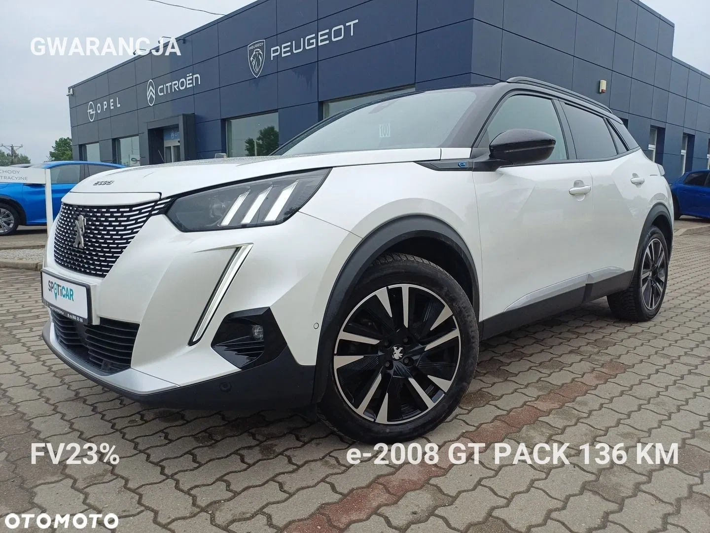 Peugeot 2008 — photo 1 of 26