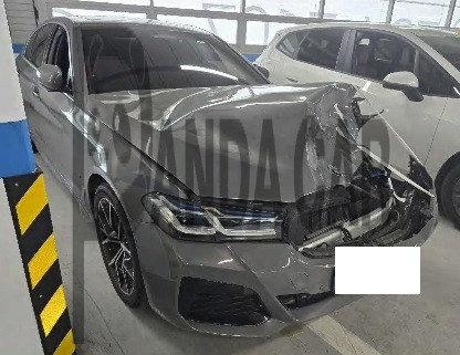 2021 BMW 530e, photograph 3
