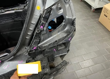 2019 Mercedes-Benz E300, photograph 3