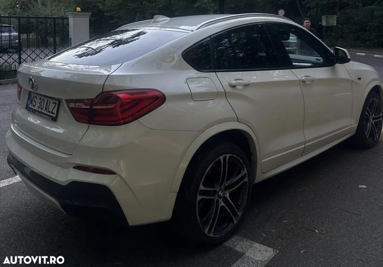 2017 BMW X4 xDrive35d AT M Sport, photograph 4