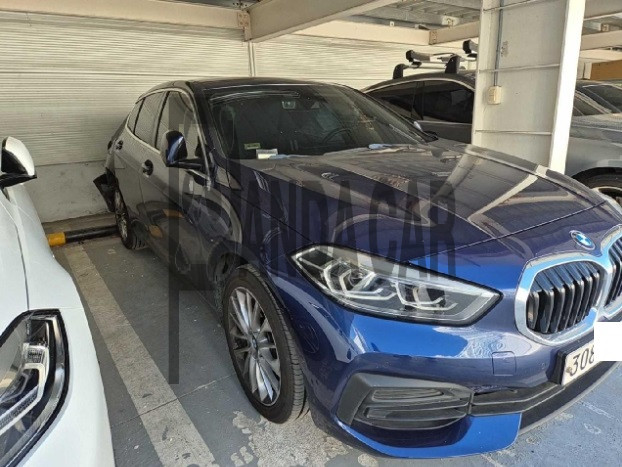 2020 BMW 118d (17), photograph 4