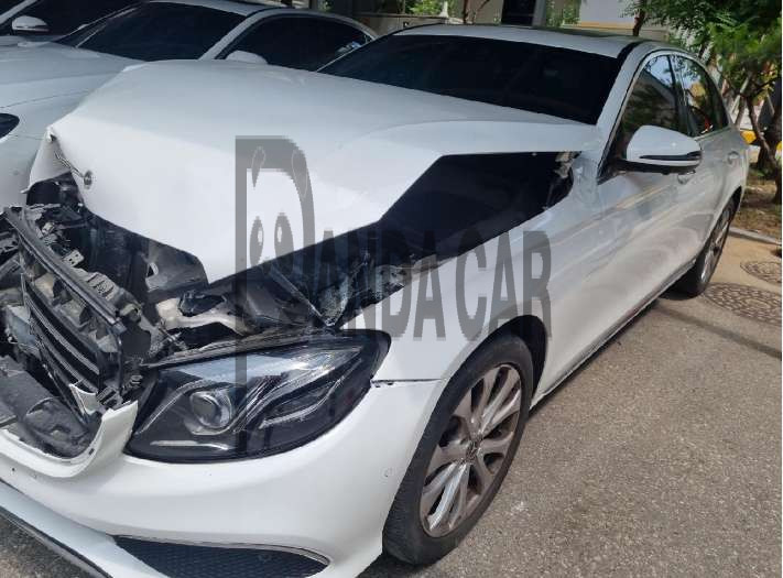 2018 Mercedes-Benz E300, photograph 7