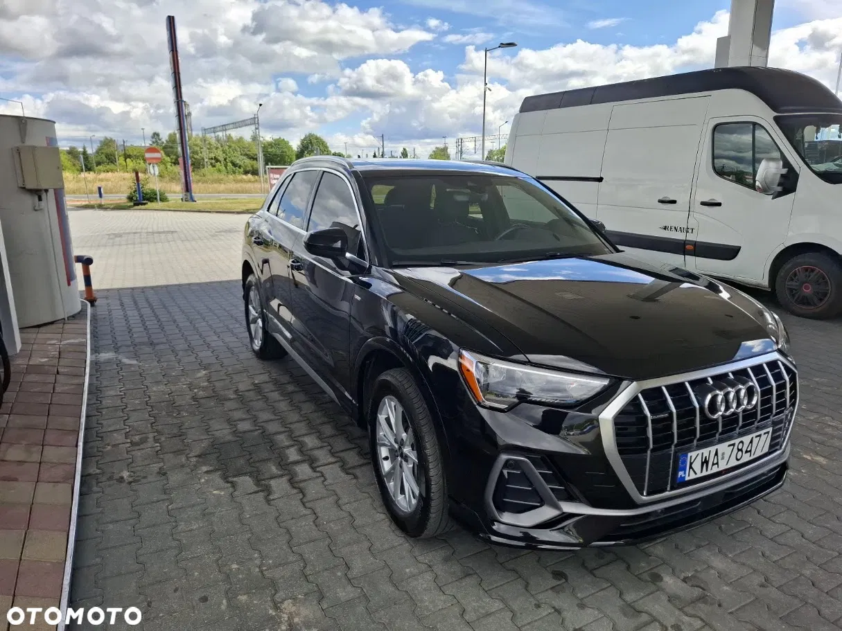 2022 Audi Q3, photograph 10