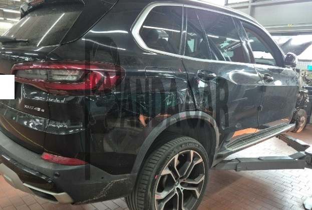 2022 BMW X5 xDrive45e iPerformance, photograph 4