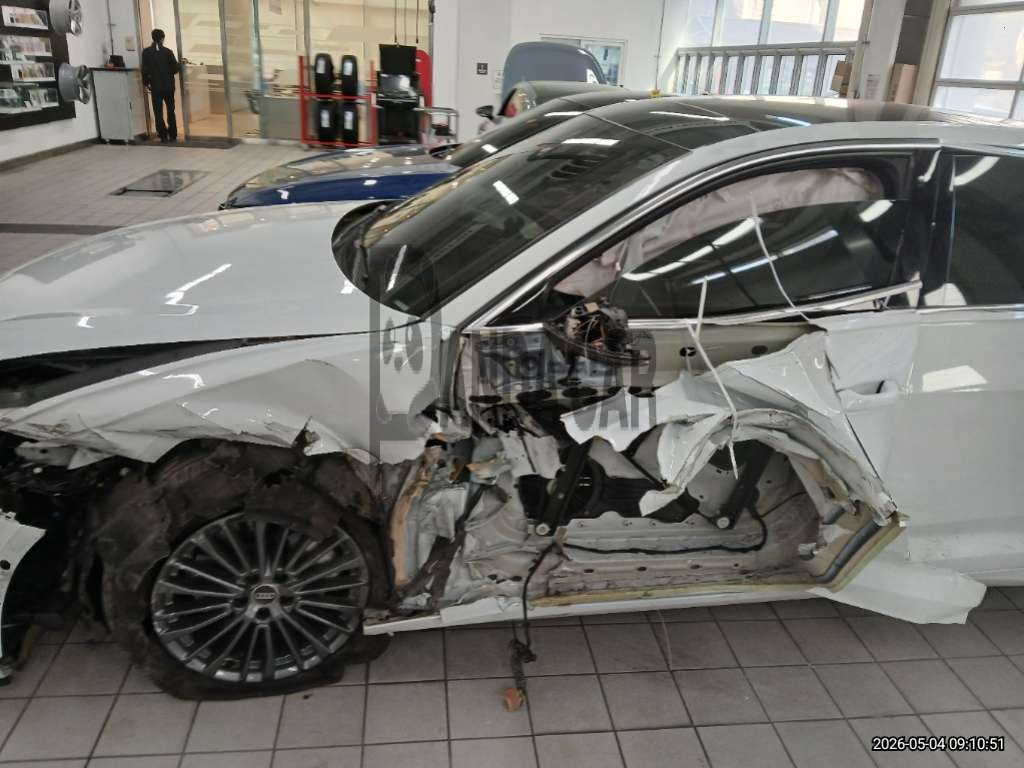 2024 Audi A6 45 TFSI, photograph 3