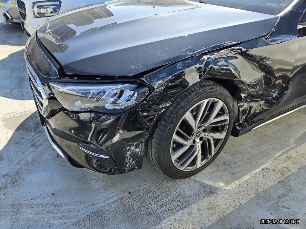 2024 Mercedes-Benz E 220 d 4MATIC, photograph 4