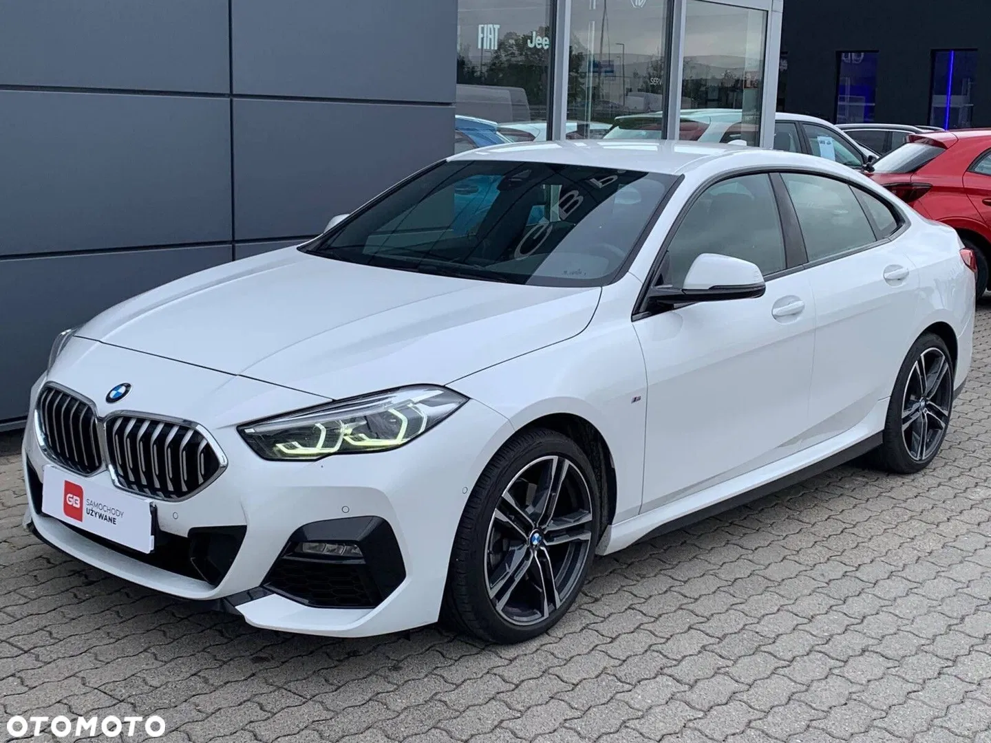 2024 BMW Seria 2, photograph 3