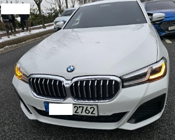 2021 BMW 520i, photograph 1