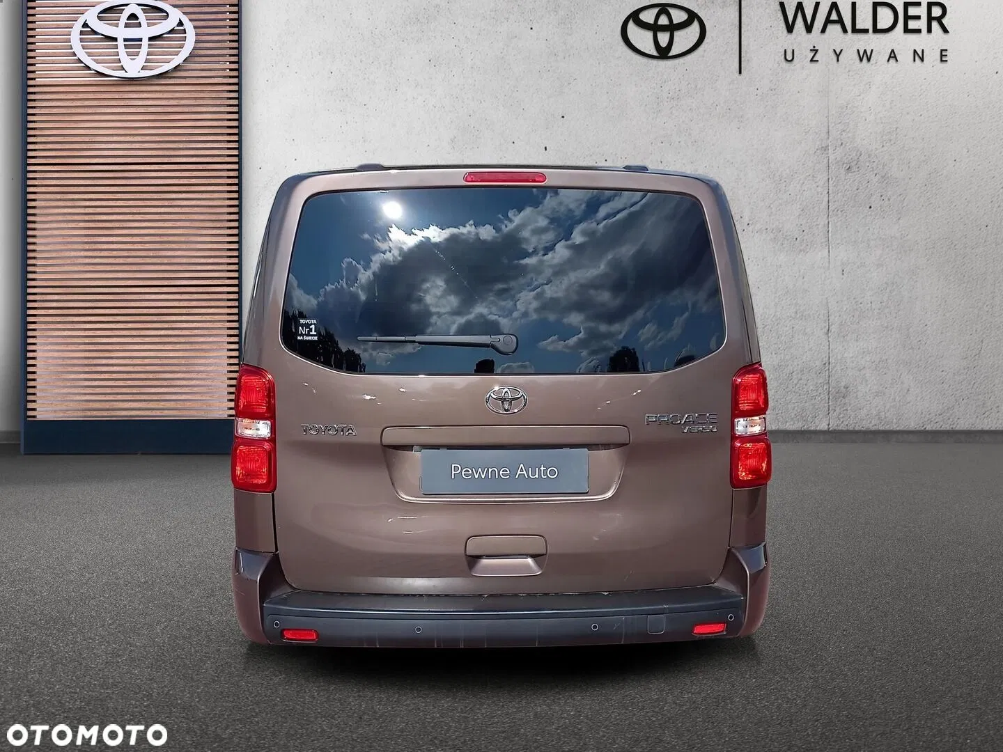 2024 Toyota Proace Verso 2.0 D4-D Long Business, photograph 9