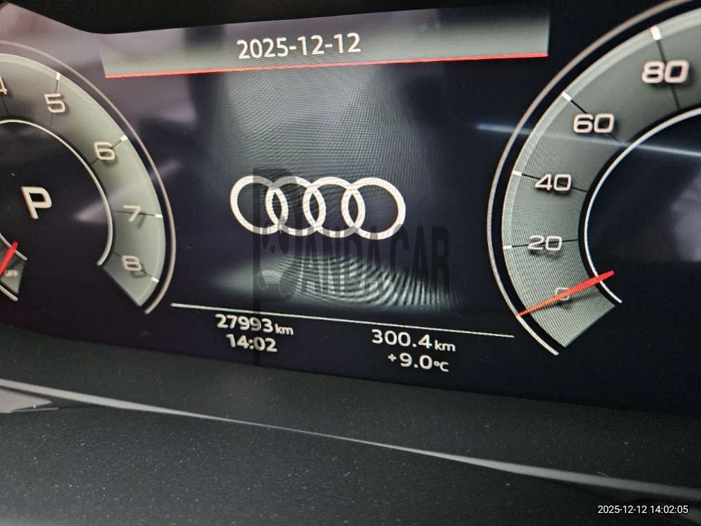2023 Audi A6 45 TFSI, photograph 2