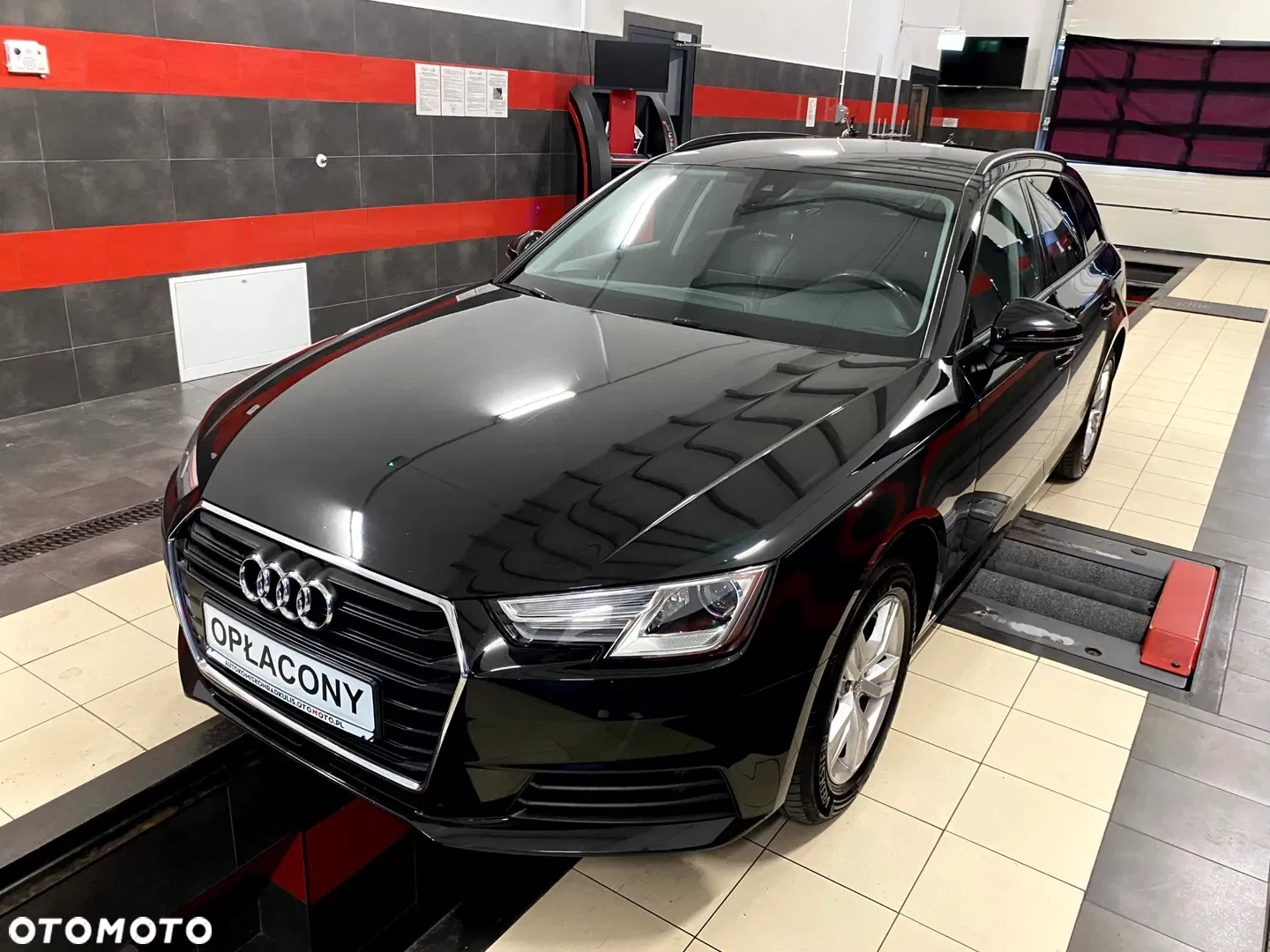 2019 Audi A4 Avant 2.0 TDI S tronic, photograph 2