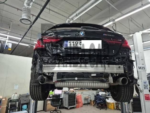 2024 BMW M135i xDrive, photograph 1