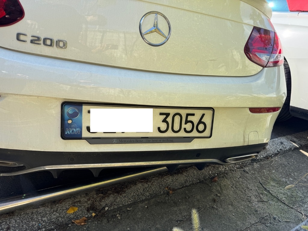 2022 Mercedes-Benz Benz C200 Cabriolet, photograph 1