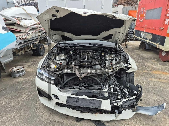 2022 BMW M5 Competition Package, photograph 4