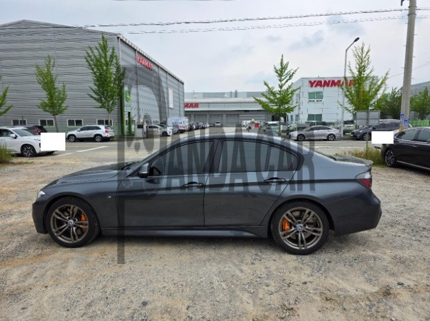 2017 BMW 320d, photograph 3