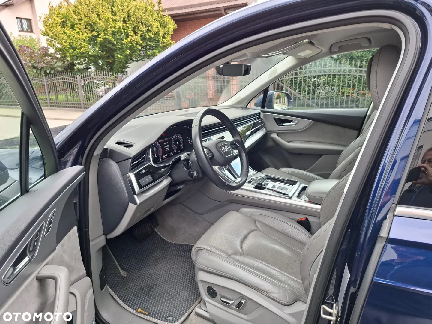 2020 Audi Q7 50 TDI mHEV Quattro S Line Tiptr, photograph 9