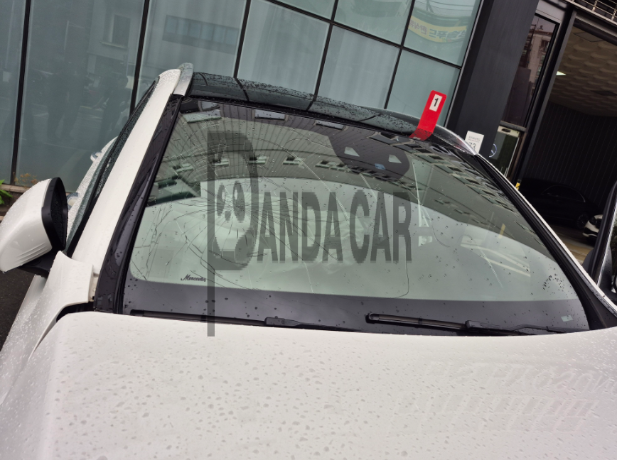 2022 Mercedes-Benz GLC220 d 4MATIC, photograph 3