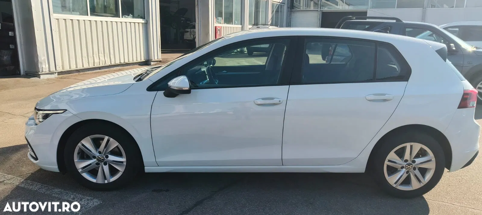 2021 Volkswagen Golf 1.0 TSI Life, photograph 6