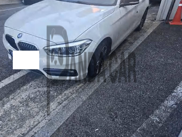 2019 BMW 118d Sport WLTP, photograph 3