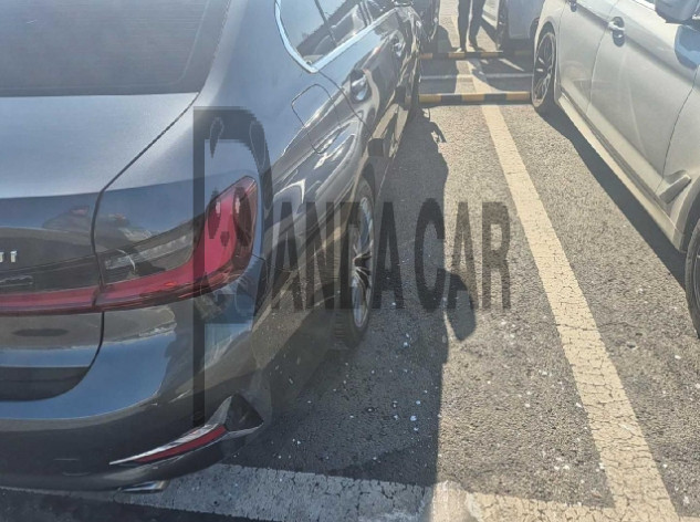 2022 BMW 320i, photograph 7