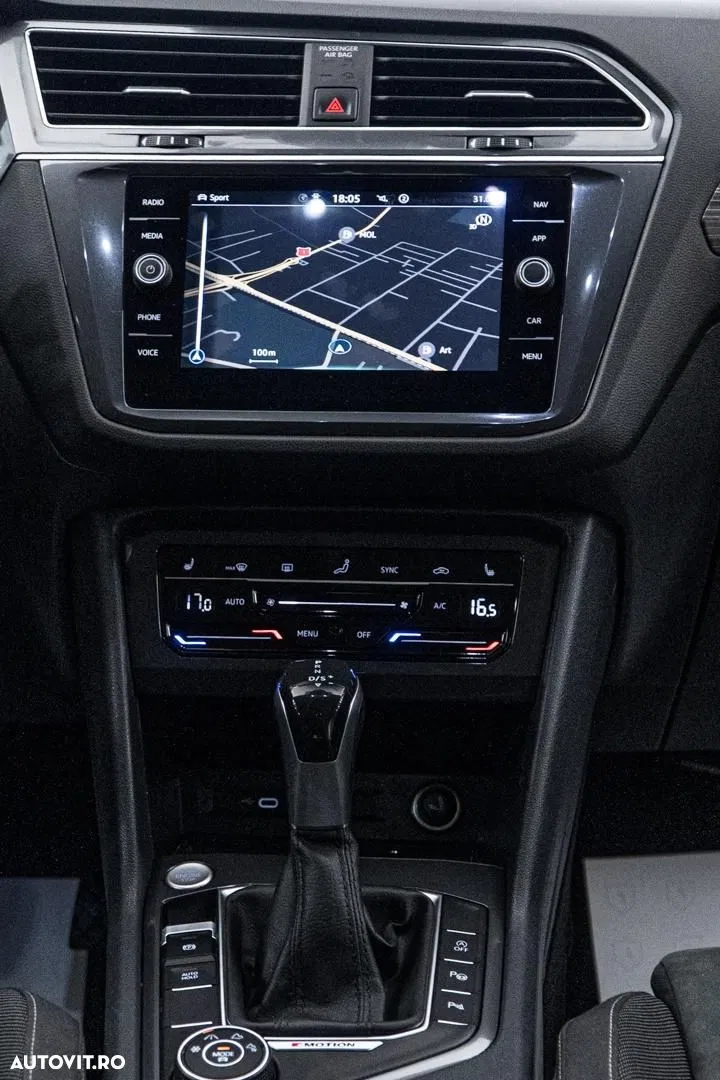 2021 Volkswagen Tiguan 2.0 TDI SCR DSG 4Motion Elegance, photograph 4