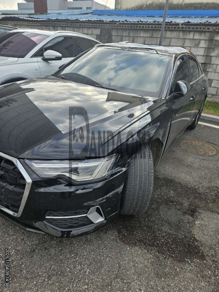 2025 Audi A6 45 TFSI, photograph 3