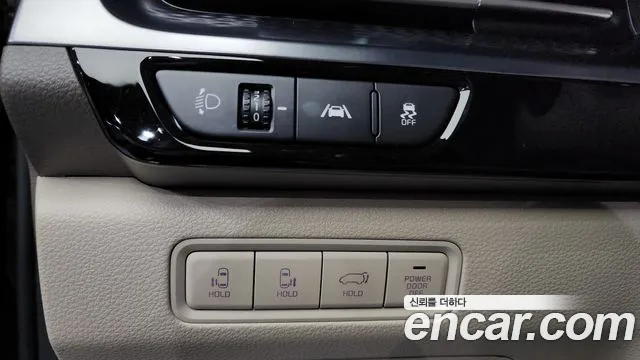 2021 Kia Canival Gasoline 7-Seater Hi-Limousine, photograph 4