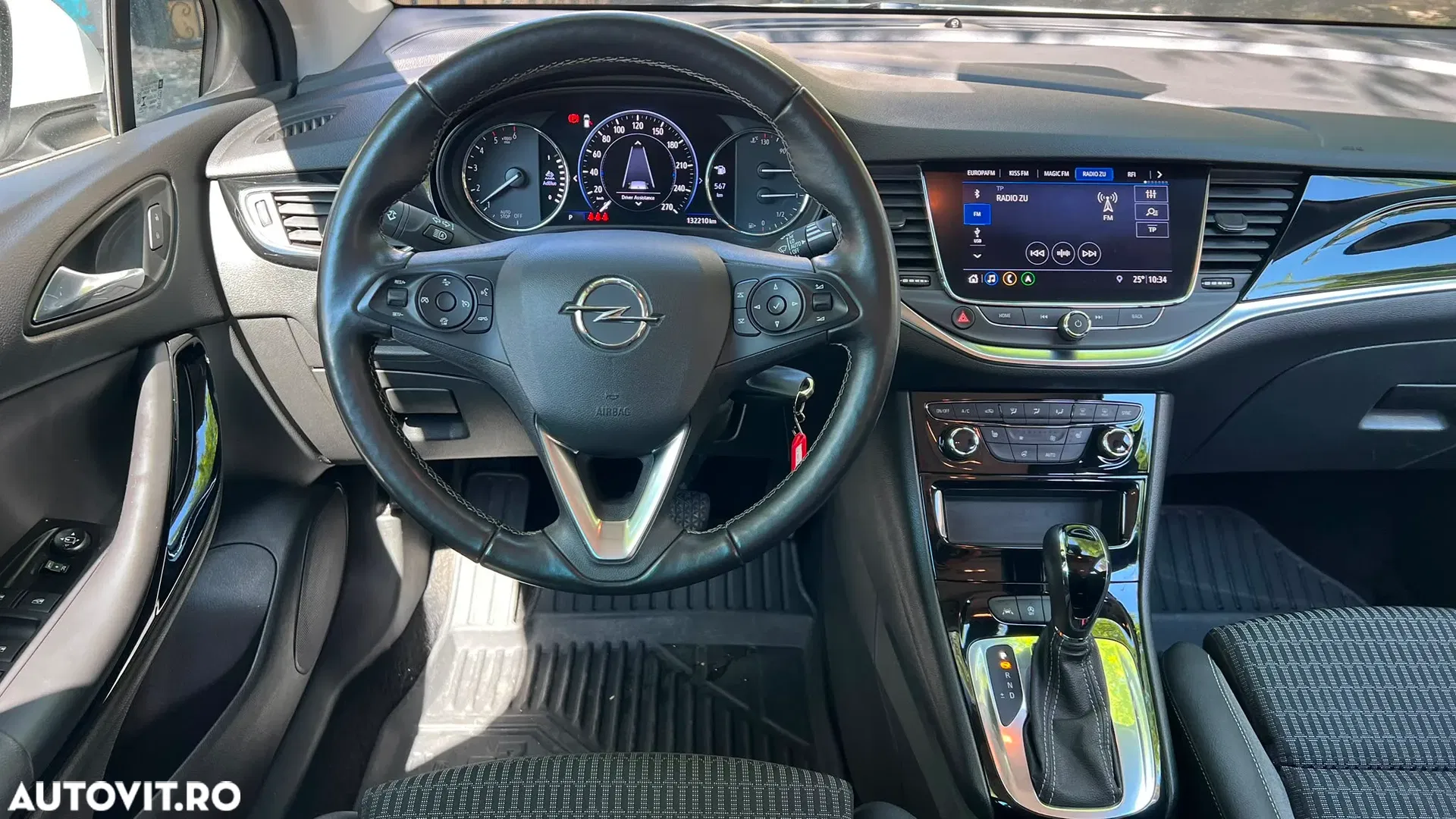 2020 Opel Astra 1.5 D Start/Stop Automatik 2020, photograph 8