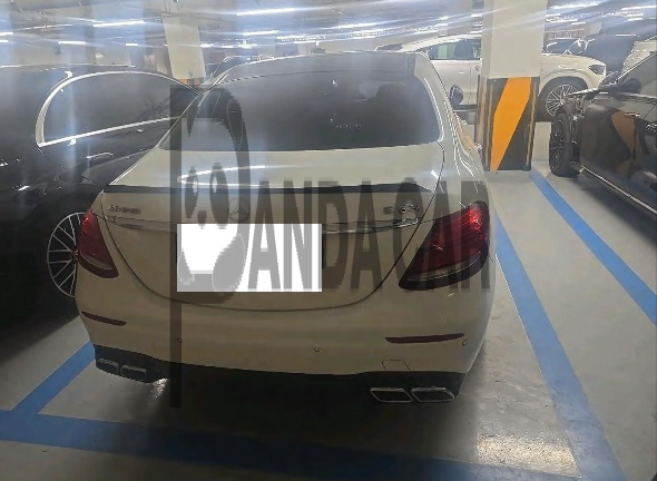 2018 Mercedes-AMG E63 4Matic +, photograph 4