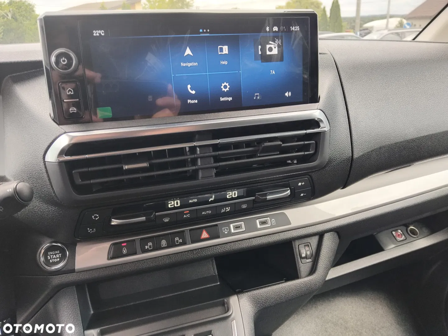 2026 Opel Zafira 2.2 Diesel XL Business, photograph 9