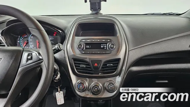ChevroletGMDaewoo Spark LT — photo 1 of 20