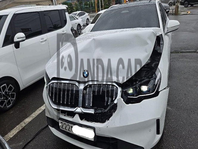 2024 BMW 520i, photograph 2
