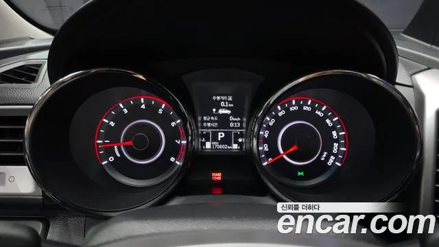 2015 KG_Mobility_Ssangyong TIBOLI LX 2WD, photograph 7