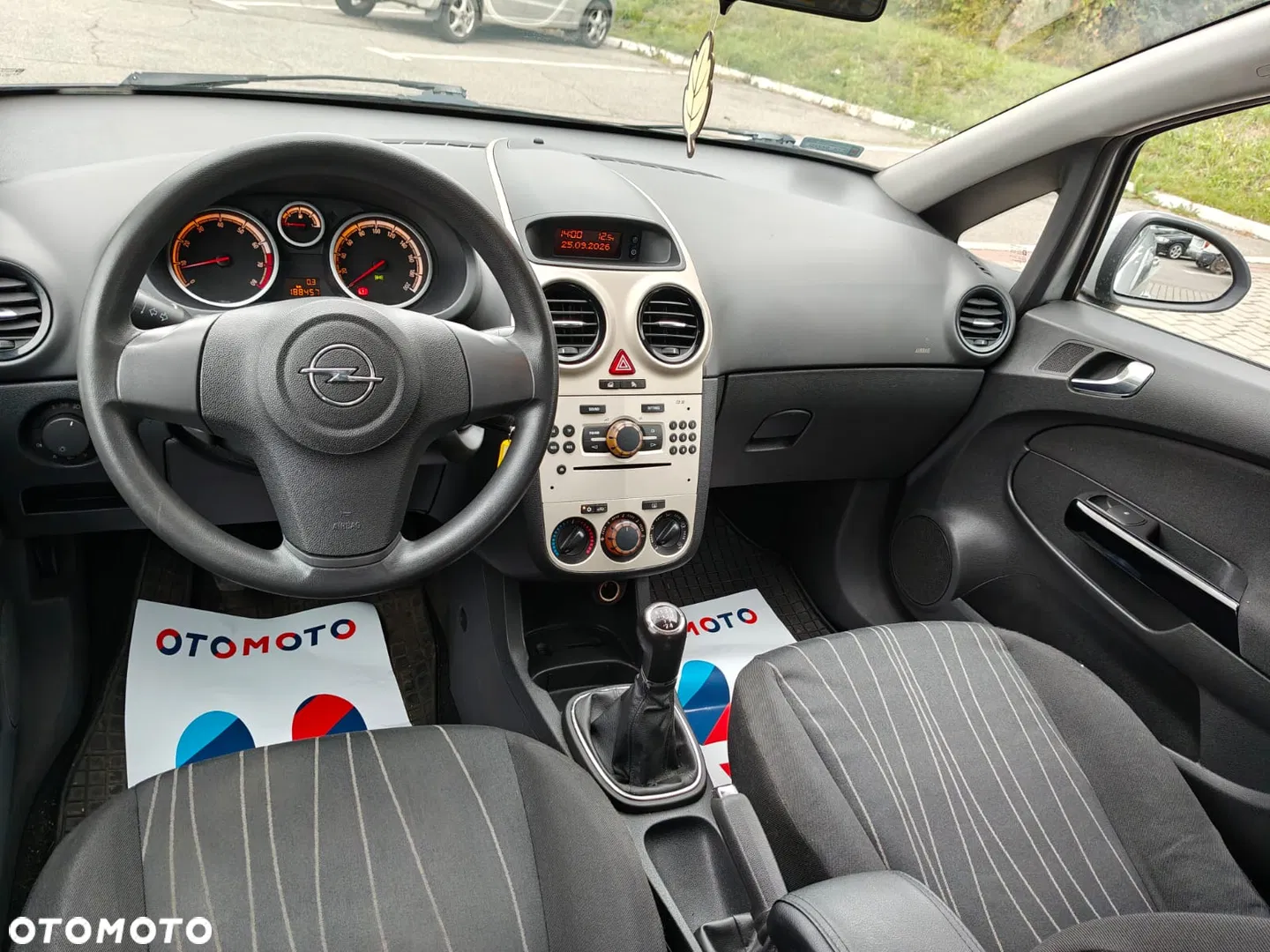2006 Opel Corsa 1.2 16V Cosmo, photograph 6